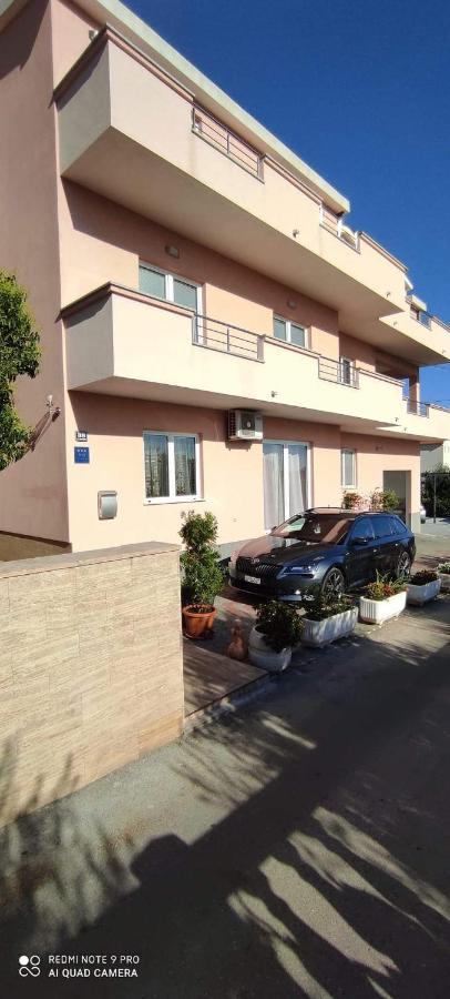 Villa Apartments Brecic 1 Kaštela Extérieur photo
