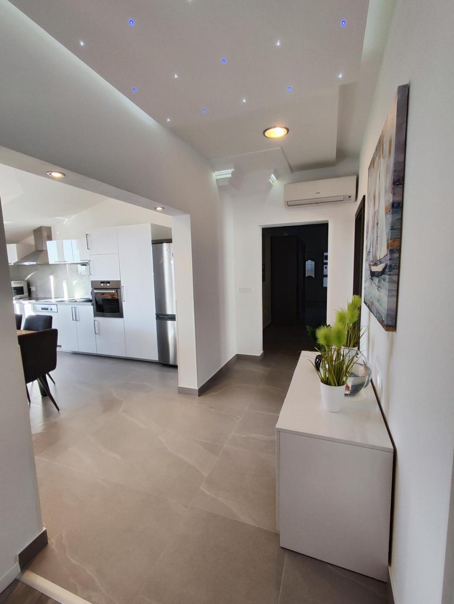 Villa Apartments Brecic 1 Kaštela Extérieur photo